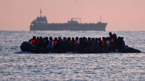 Premier Migrant Returned to France Under Recent Exchange Agreement