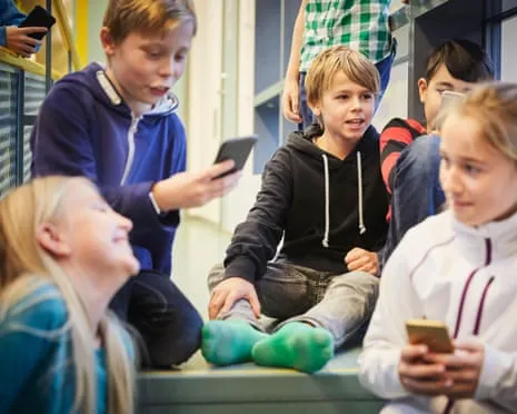 The Scandinavian nation to Introduce Nationwide Mobile Phone Prohibition in Educational Institutions