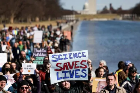 Trump’s Campaign on Scientific Research Leaves US Healthcare Experts Stunned: ‘They’re Ignoring Science’