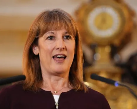 UK Chancellor Set to Appear Gambling Lobbyist's Function Amid Taxation Review