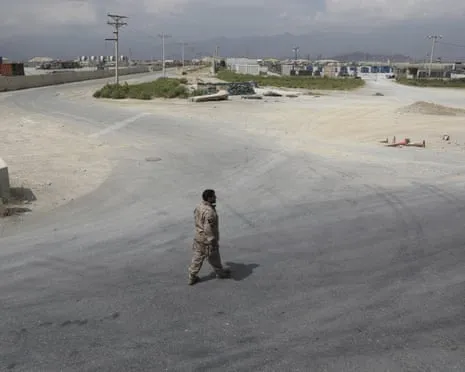 US Seeks to Retake Command of Bagram Airbase from Taliban, States Trump